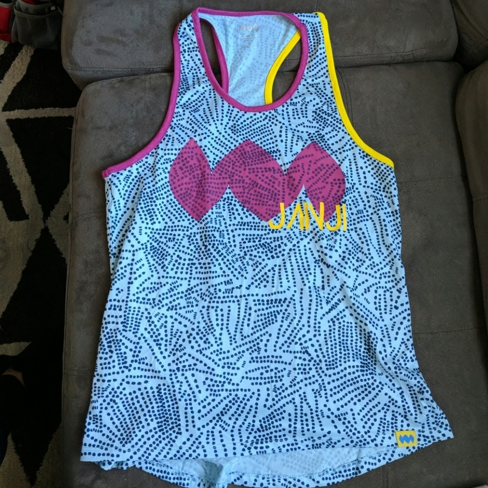 Janji workout top